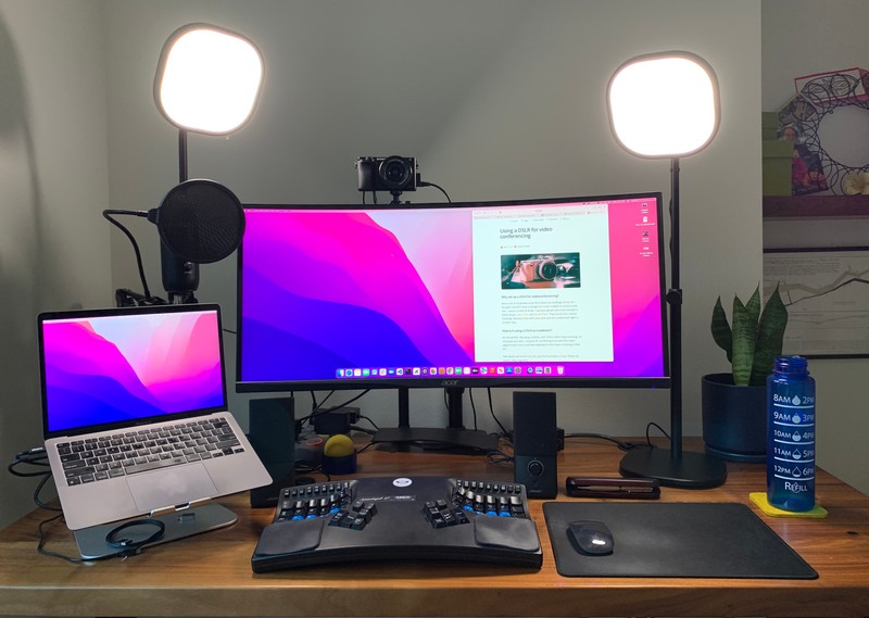 Picture of desk